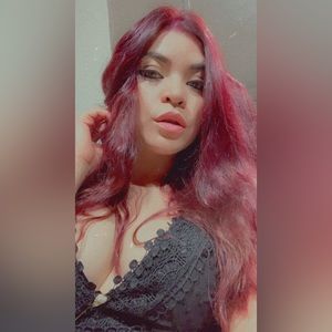 Meet your Posher, Lina